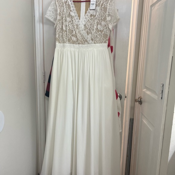 Long maxi brand new - Picture 1 of 3